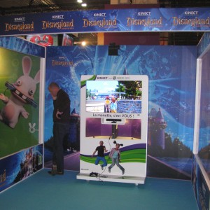 Pour une visite virtuelle de Disneyland avec Kinect Pour une visite virtuelle de Disneyland avec Kinect